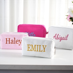 Custom Embroidered Waffle Toiletry Bag – Personalized Makeup Bag, Bridesmaid Gift, Travel Organizer, Wedding Favor, Eco-Friendly