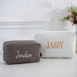 Custom Embroidered Waffle Toiletry Bag – Personalized Makeup Bag, Bridesmaid Gift, Travel Organizer, Wedding Favor, Eco-Friendly