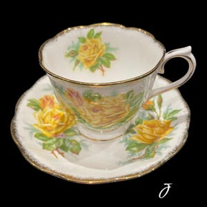 Royal Albert Tea Rose Pattern Vintage Teacup and Saucer
