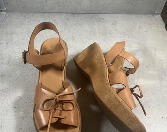 Kork Ease Bellevue Platform Leather Bow Wedge Sandals