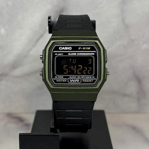 Custom Green Casio F91W Inverted Screen Mod