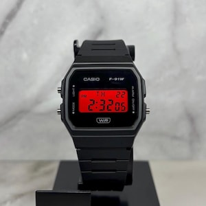 Custom Black Casio F91W Red Screen Mod bild 1