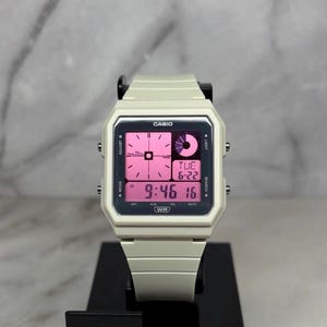 Custom White Casio POP LF20W Pink Screen Mod