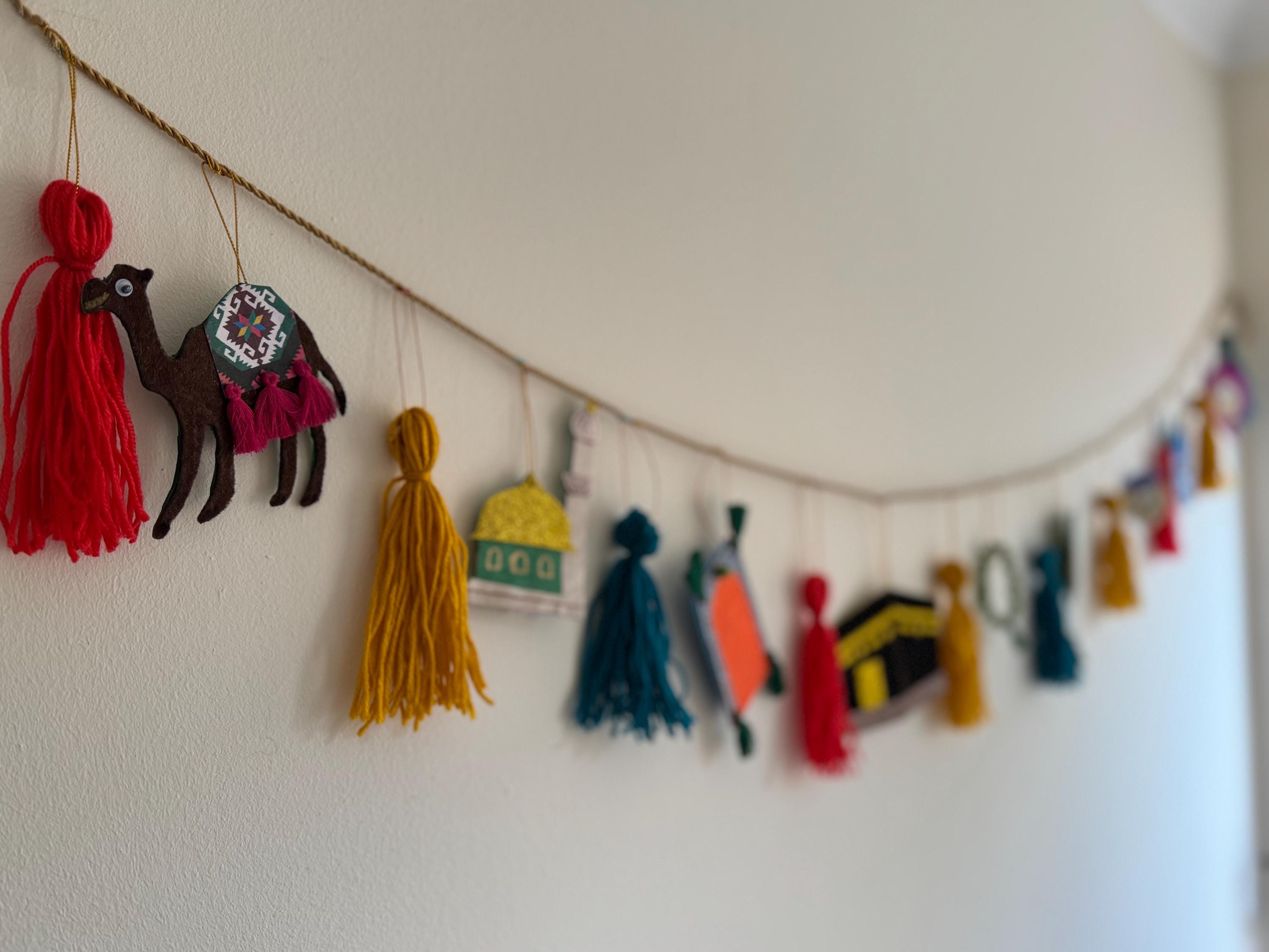 Ramadan Wall Hanging | Islamic Festive Decor | Eid & Ramadan Decoration | 9 Pcs Bundle Handmade Ramadan Garland