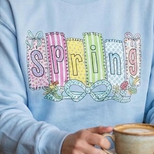Preppy Spring Doodle PNG, Coquette Bow Spring Design, Hand Drawn Floral Gingham Sublimation, Retro Spring Shirt Design, Colorful Spring