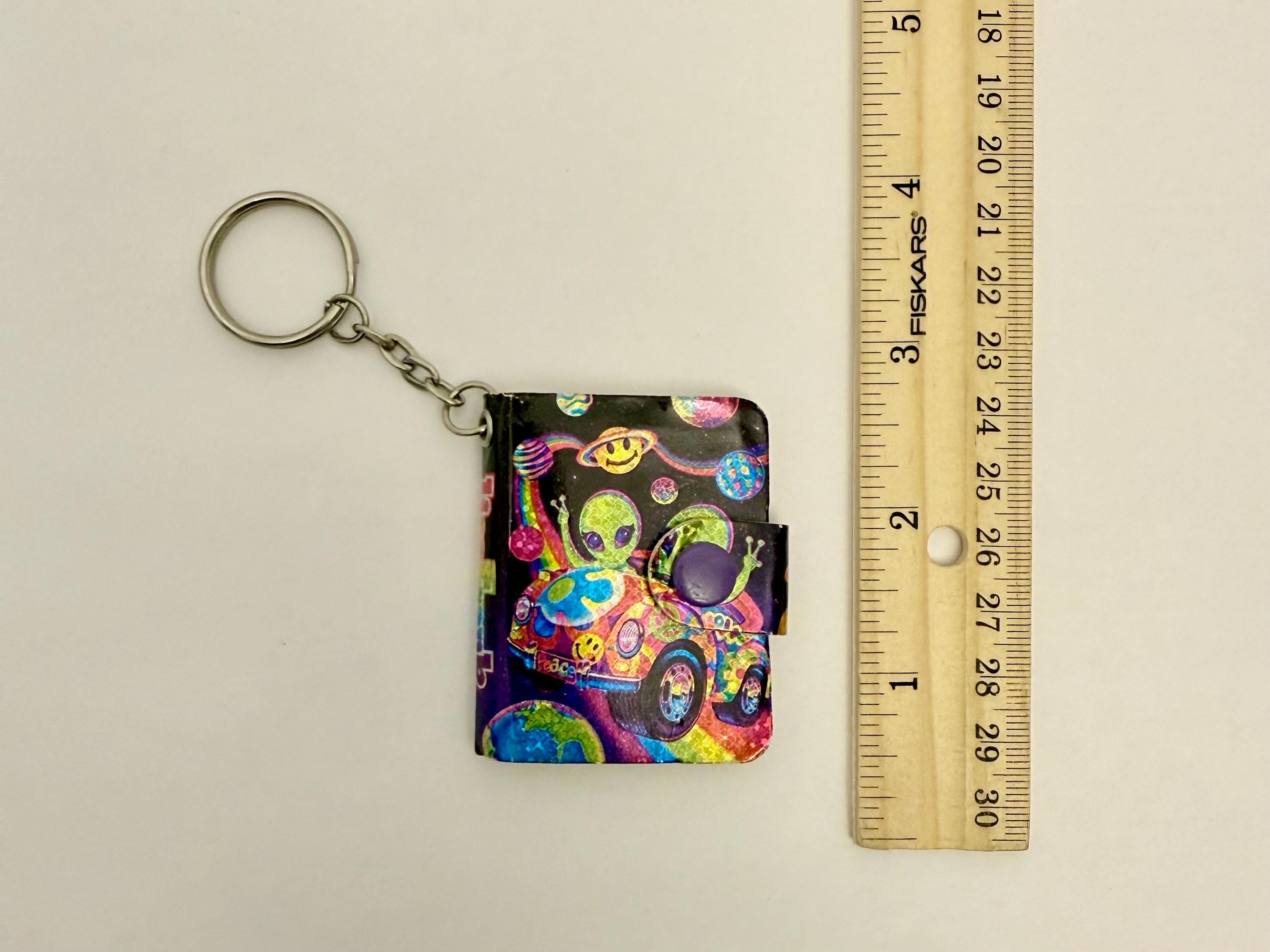 Lisa Frank 鍵付き　シークレット　ノート A お値下げ中　レア Lisa Frank Aliens Zoomer & Zorbit Ride Car Keychain Miniature