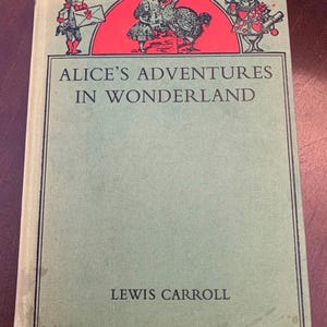Lewis Carroll Alice’s Adventures In Wonderland John Tenniel Illustrated Edition.