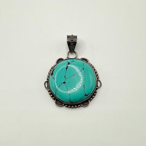 Vintage Southwest Signed Sterling Silver Turquoise Pendant 1.25” (C-1).