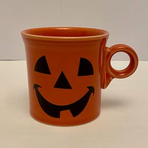 Vintage HLC Fiesta Ring Handle Happy Pumpkin Orange Pumpkin Mug Fiestaware. B3