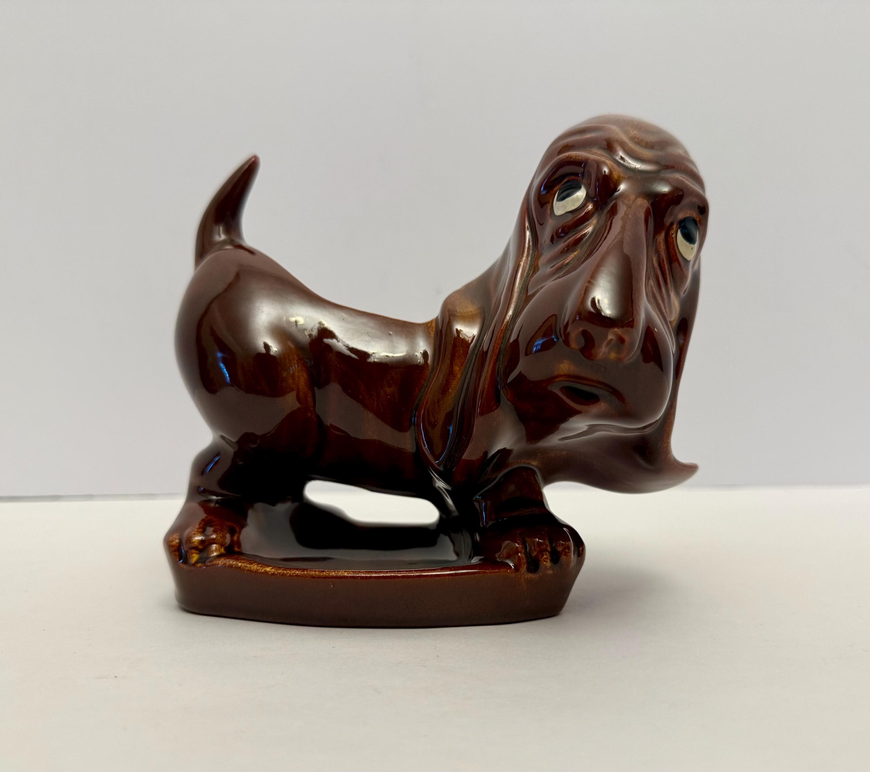 ナバス　犬の置物 Basset Hound Japan - Etsy