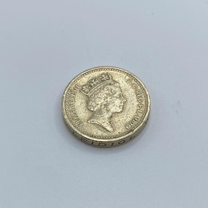 1990 One Pound Coin Great Britain Elizabeth II England UK United Kingdom A-16.