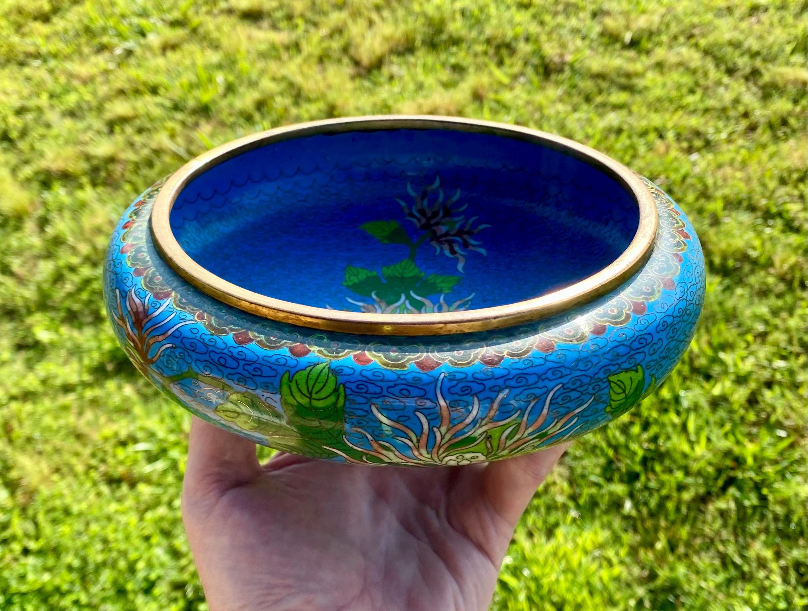 Vintage Cloisonné Enameled Blue 8”Chrysanthemum Bowl Early 20th Century (A-16).