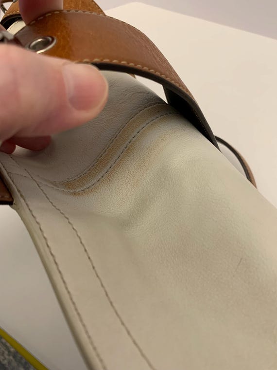 COACH コーチ BROWN leather SOHO 3653 ソーホー Coach 3653 Vintage Soho White/brown Leather Shoulder Bag Two