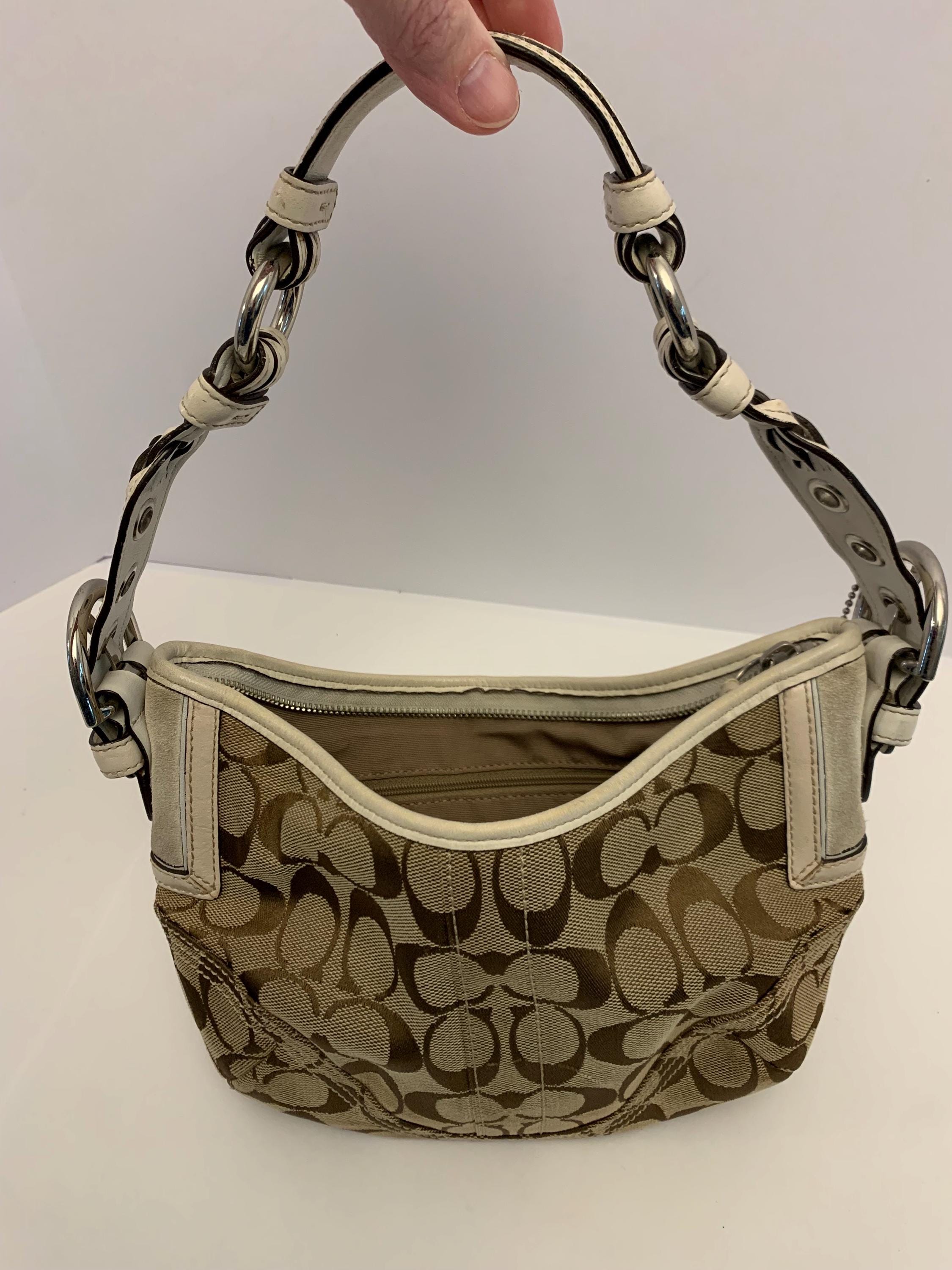 Coach Signature Vintage Shoulder Bag Canvas Y2K Suede White/brown 