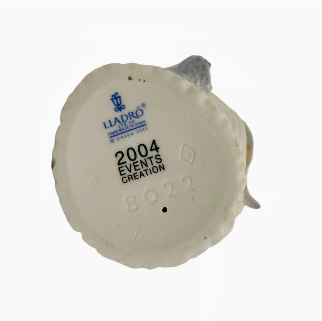 ヴィンテージ 2004 リヤドロ「リトル レディ」磁器 8 インチ