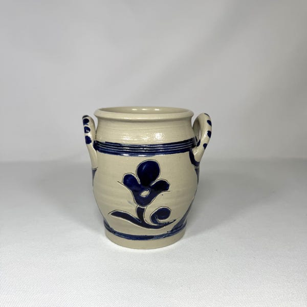 Williamsburg Pottery Colonial Style Stoneware Blue & Cream Salt Glaze Kitchen Crock 5"