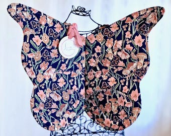 In My Dreams Butterfly Wings, Imaginative Play