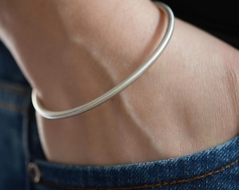 Massiver Sterling Silber Oval Armreif | Dickes Sterling Silber Armband | Schwerer Massiver 925 Silber Armreif | Jeden Tag Unisex Einfache Stacking Armreif