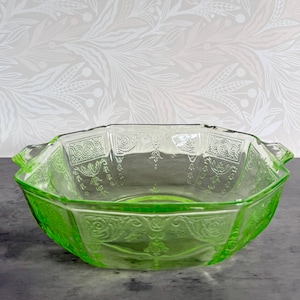 Vintage Uranglas Princess Green Pattern Square Servierschüssel von Anchor Hocking - Large Depression Glassware Geschirr