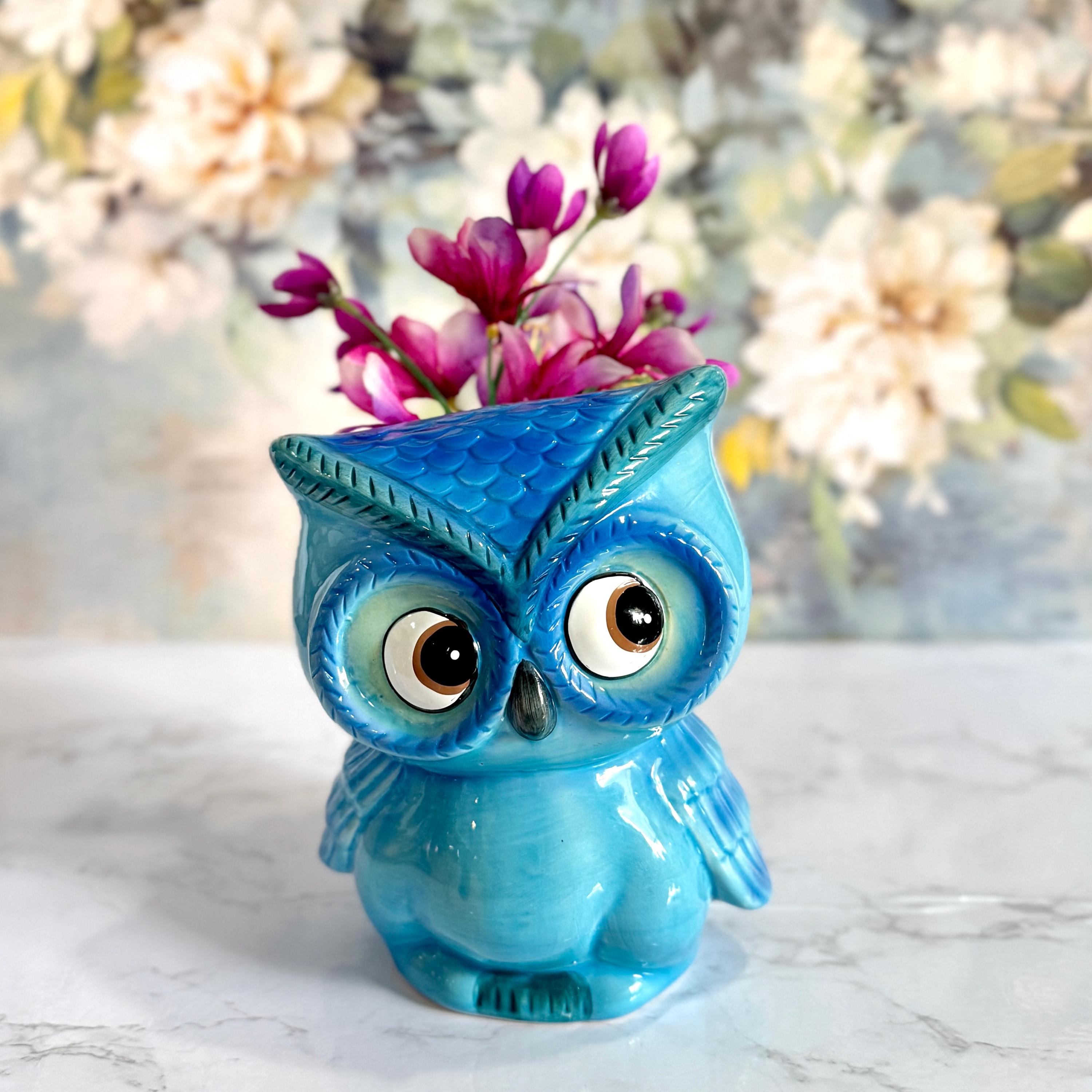Vintage Retro Style Ceramic Blue Owl Bank - Removable Rubber Plug