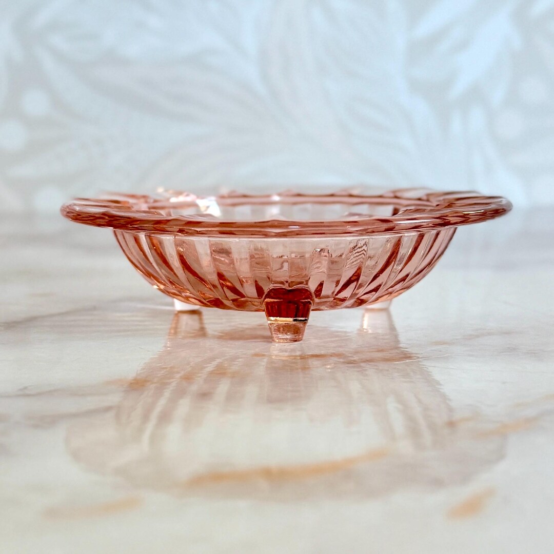 Petite Vintage Pink Depression Glass Footed Berry Bowl / Trinket Dish ...