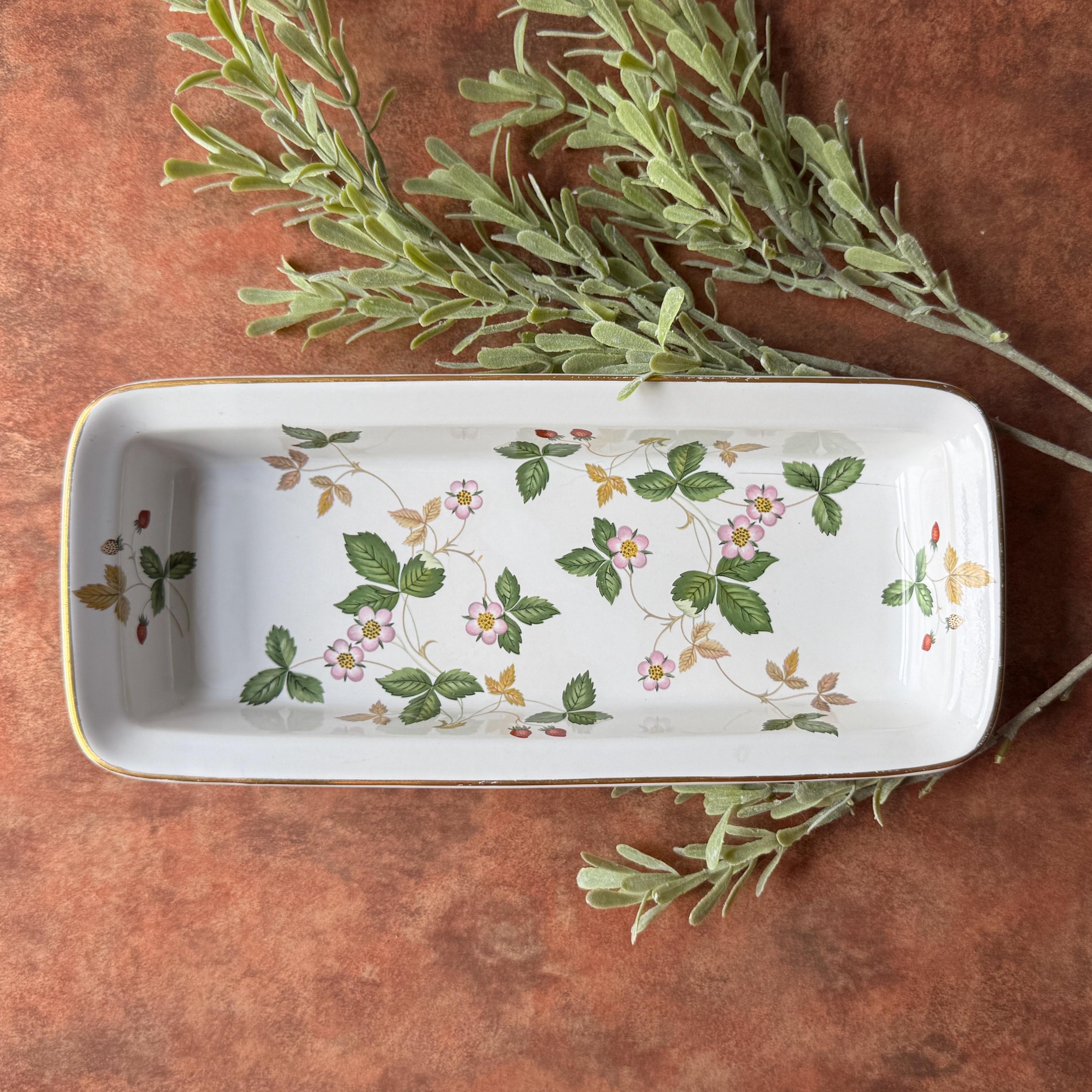 Wedgwood Wild Strawberry - Etsy