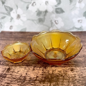 Vintage MCM Amber Art Deco Style Chip & Dip Set in Radiance Honey Gold by Anchor Hocking