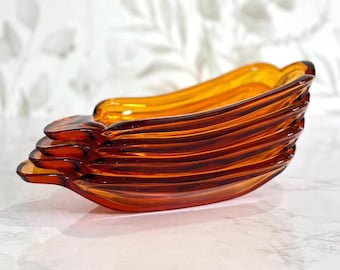 Set of 4 Retro Vintage Amber Yellow Banana Split Dishes / Bowls by Indiana Glass - Kitchen Kitsch Ice Cream Bowls