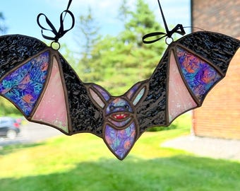 Glasmalerei Fledermaus Sonnenfänger | Halloween Fenster Dekoration, ein gotisches Geschenk