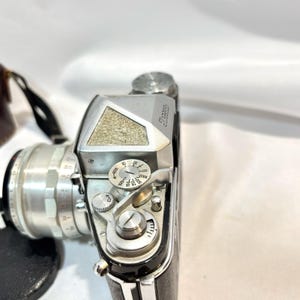 Cámara de película vintage Exakta VX IIa de 35 mm con objetivo Biotar de 58 mm f/2, cámara réflex clásica alemana, regalo raro para coleccionistas de fotografía retro. imagen 8