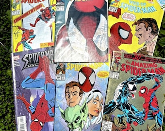 Lote vintage de 6 cómics de Spider-Man de los años 90 de Marvel Comic Books: Amazing Spider-Man, Spectacular y Web of Spider-Man. Colección en blíster y bolsa.