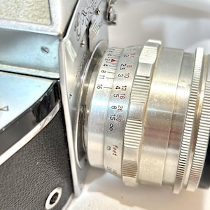 Cámara de película vintage Exakta VX IIa de 35 mm con objetivo Biotar de 58 mm f/2, cámara réflex clásica alemana, regalo raro para coleccionistas de fotografía retro. imagen 9