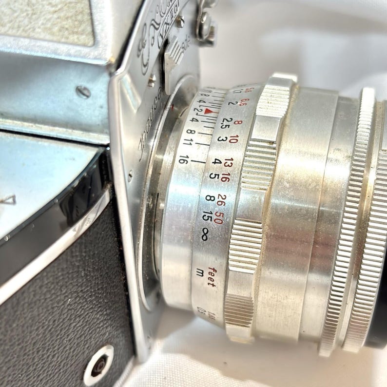 Cámara de película vintage Exakta VX IIa de 35 mm con objetivo Biotar de 58 mm f/2, cámara réflex clásica alemana, regalo raro para coleccionistas de fotografía retro. imagen 9