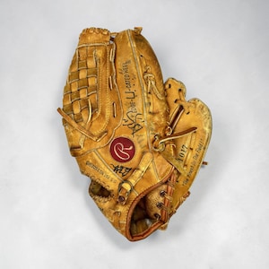 Vintage Rawlings Baseball Gloves - Etsy