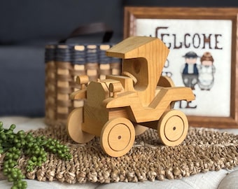 Vintage wood Model T Car collectible hand carved replica
