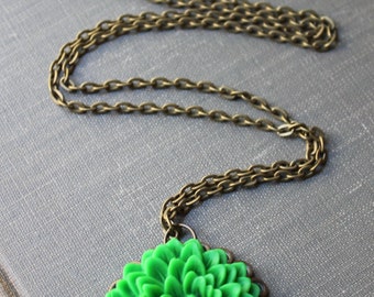 Lime Green Chrysanthemum Flower Necklace
