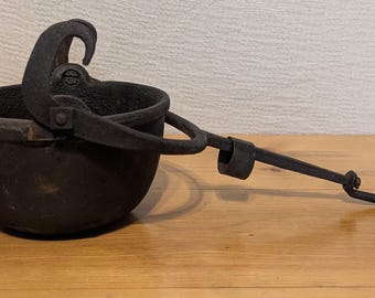 大型ヴィンテージ鋳鉄製吊り鉢プランター 農家風工業用重厚キッチン