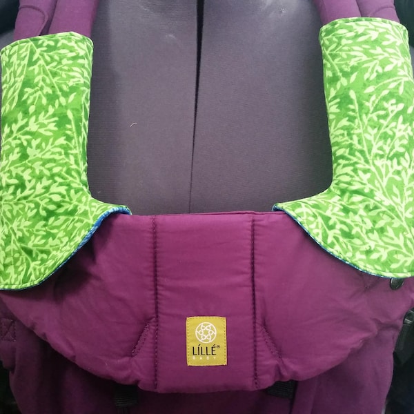 Baby Carrier Drool Pad PDF Pattern: Corner  and Straight, Reversible (Digital Download) 2 piece standard size.