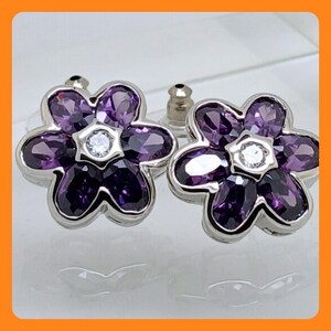 90s Diamond Earrings - Etsy display picture 3