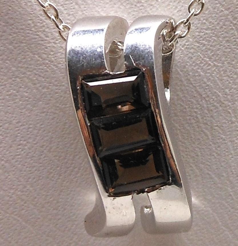 Vintage Sterling Silver Smoky Topaz Pendant Necklace 18  1990\'s Vintage Sterling Silver Smokey Topaz Gemstone Pendant Necklace 18\