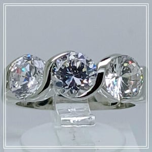 Vintage 3CT 3-Stone Simulated Diamond CZ Engagement Wedding Band Ring Size 10