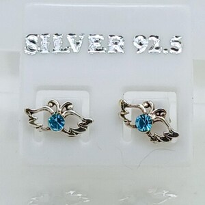 Pendientes vintage de plata de ley con cristales azules y alas de ángel, joyería etérea. imagen 2