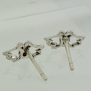 Pendientes vintage de plata de ley con cristales azules y alas de ángel, joyería etérea. imagen 11