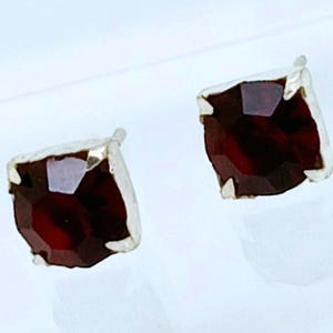 Sterling Silver 925 Dark Ruby Red Crystal Stud Earrings Vintage Classic Jewelry