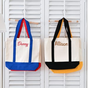 Gepersonaliseerde canvas draagtas, monogram canvas draagtas, aangepaste draagtas, preppy geborduurde draagtas, aangepast cadeau bruidsmeisje, vrijgezellencadeau