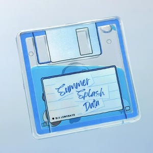 夏のフロッピーディスクシェイカーチャーム | ハンドメイド | キーチェーン | バッジリール | スマホグリップ