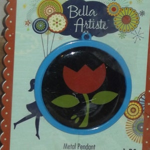 Blue Moon Brand Bella Artiste rode tulp ronde metalen hanger B126