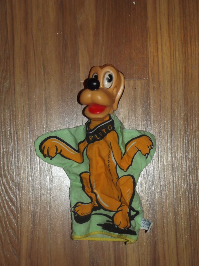 Vintage Gund Disney Pluto Hand Puppet