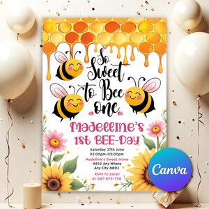Peut inclure: Une invitation de fête sur le thème des abeilles. Elle présente le texte "So Sweet to Bee One" avec des illustrations d'abeilles et un motif en nid d'abeilles. Le texte "Madelline's 1st BEE-Day" et les détails de l'événement sont également inclus.