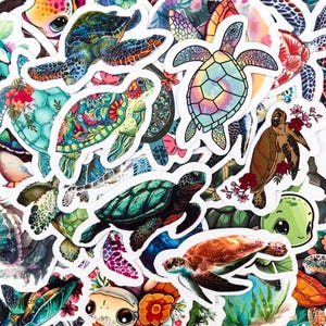 50 Random Sea Turtle Stickers, Ocean Animal Stickers, Cartoon Turtle Stickers, Waterproof Stickers for Journal, Scrapbook, Water Bottle